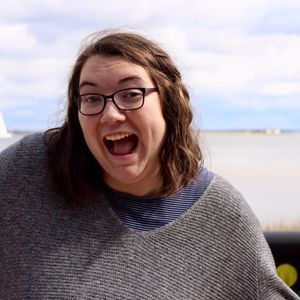 Meet your Posher, Elizabeth